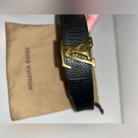 Louis Vuitton Reversible Gold Initials Belt (Black/Brown) - Picture 3 of 4